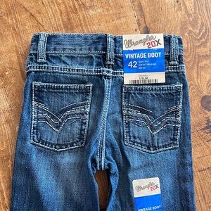 Boy’s Wrangler Denim Jeans 5 slim new with tags